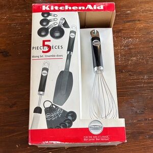 KitchenAid Black and Silver 5-Piece Mixing Set